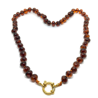 Colar de Âmbar Cognac com Fecho e Coração em Jade