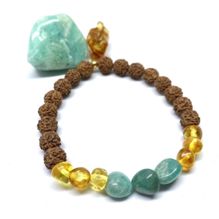 pulseira em ambar baltico com rudraksha e amazonite