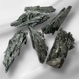 Cianita Negra ou Vassoura da Bruxa